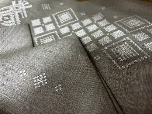 Вышивка комплекта столового "Жытная баба"